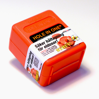 HOLE IN ONE 5236 CENTRERINGSDON MAGNET