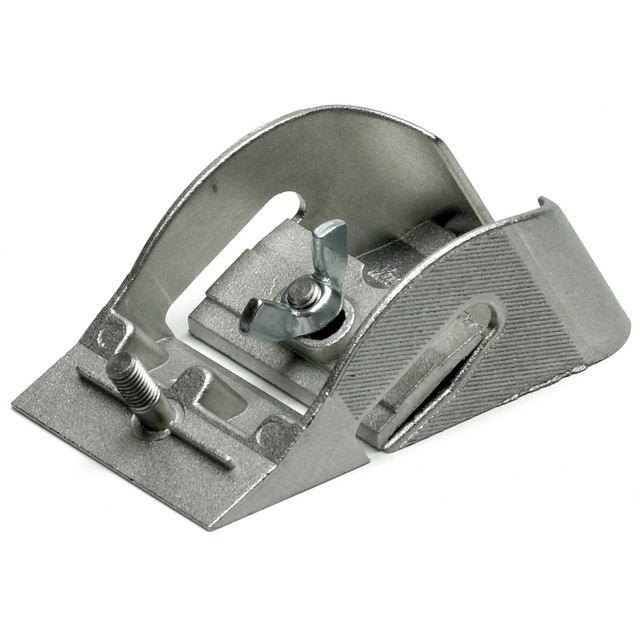 TAPETSKARVHYVEL ANZA              (5)