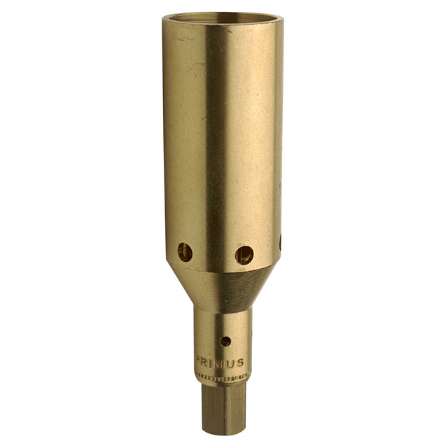 En mässingsfärgad munstycksdel med cylindrisk form och fyra hål, märkt Primus.
