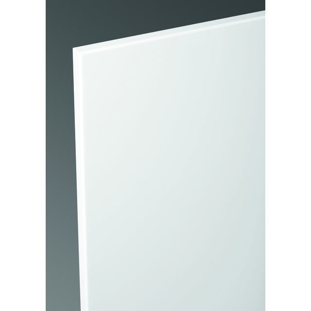 LUCKA BISTRO VIT UTAN GGJ 636X394