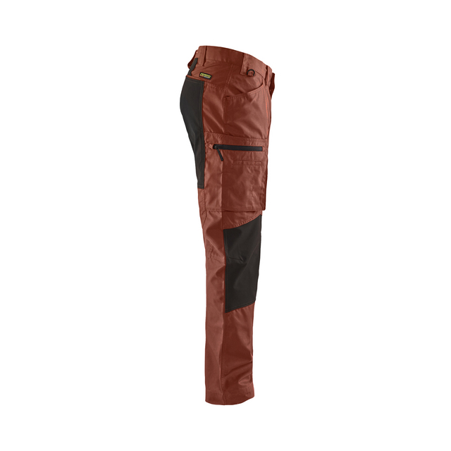 SERVICEBYXA 1459 1845 MED STRETCH BRÄND RÖD/SVART C44 | Beijerbygg Byggmaterial