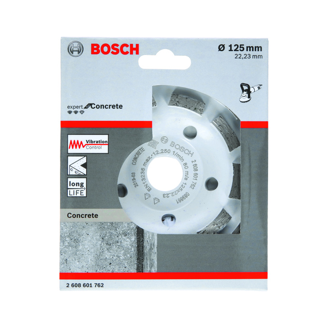 Förpackning med Bosch betongkapskiva, 125 mm, med olika produktinformation och märkningar.