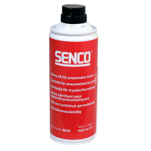 Sprayburk med röd etikett och texten SENCO Spray oil for pneumatic tools samt text på flera språk.