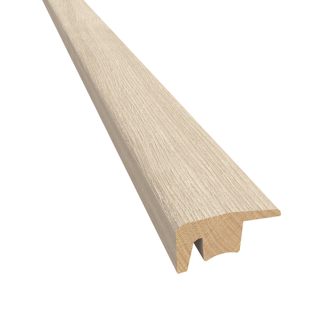 AVSLUTNINGSLIST EK KÄHRS MASSIV EK ANTIUM 38X22X2400MM