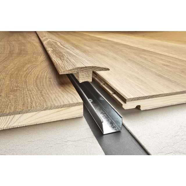 T-LIST EK MASSIV MATT 58X17X2400MM