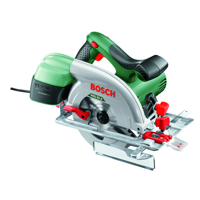 Cirkelsåg med grönt och svart handtag, grått bladskydd, märkt Bosch PKS 55 A i rött och svart.
