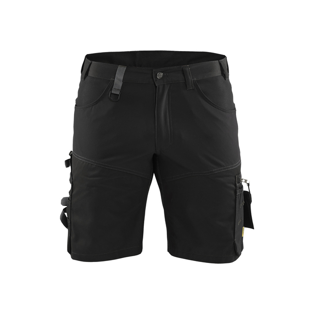 Svarta arbetsshorts med flera fickor och bälteshällor.