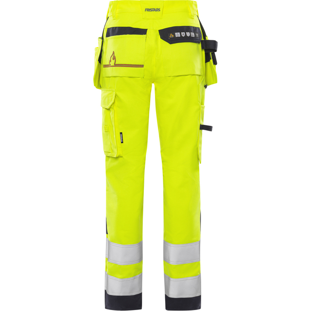 Produktbild föreställande artikeln BYXA FLAM DAM KL 2 2775 ATHS VARSELGUL/MARIN STL 36 från kategorin Flamskyddsbyxor