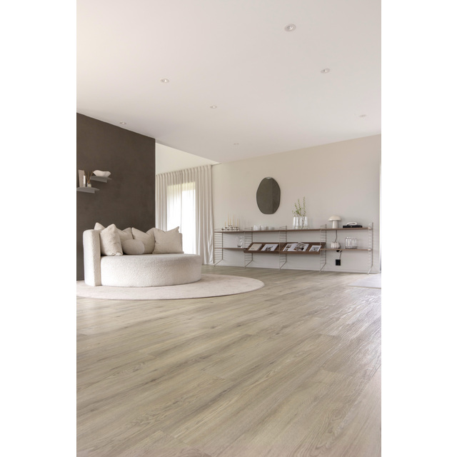 Miljöbild föreställande artikeln VINYLGOLV KLICK EK RAW 10MM 1,86M2/PKT MAXWEAR från kategorin Plankdesign