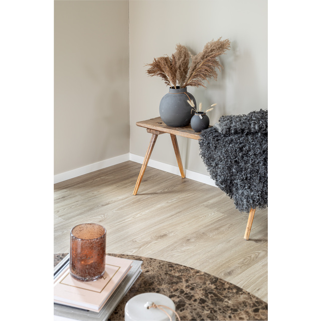 Miljöbild föreställande artikeln VINYLGOLV KLICK EK GREIGE 10MM 1,86M2/PKT MAXWEAR från kategorin Plankdesign