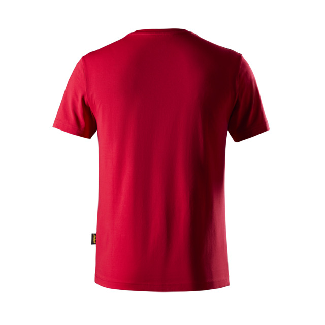 Röd t-shirt sedd bakifrån mot en vit bakgrund.