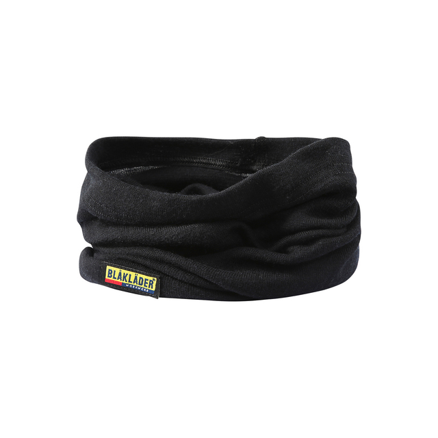 Svart, elastisk buff med Blåkläder-logotyp i nederkanten.