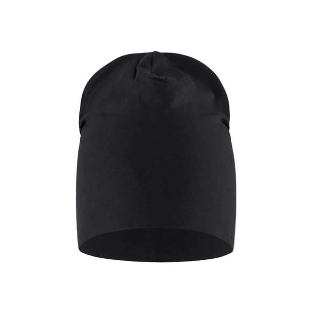 Svart, enfärgad mössa med enkel, slät design.