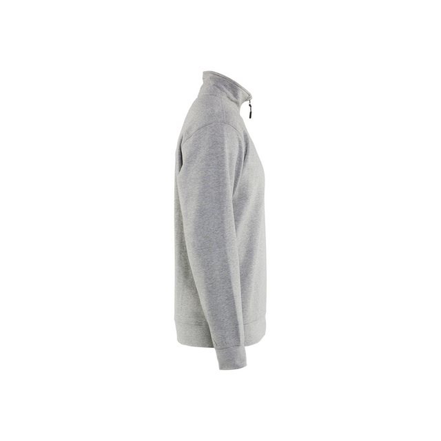 Grå sweatshirt med halv blixtlås, sedd från sidan mot en vit bakgrund.