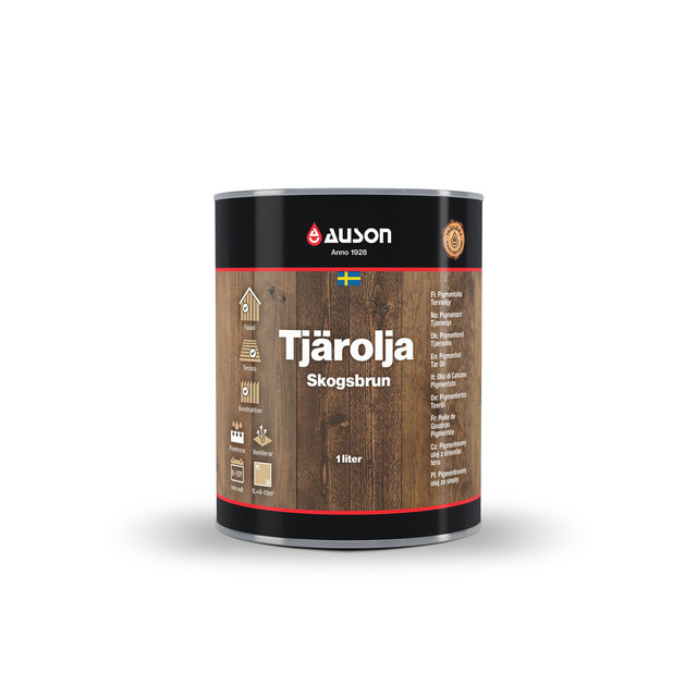 Behållare med texten Auson Tjärolja Skogsbrun 1 liter på en träliknande etikett.