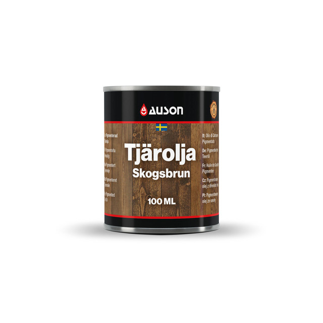Förpackning med texten Auson Tjärolja Skogsbrun 100 ml och en träfärgad etikett.